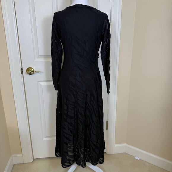 Isle by Melis Kozan Elegant Black Mesh Stretch Dress Small Zebra Imprint EUC - Picture 6 of 9
